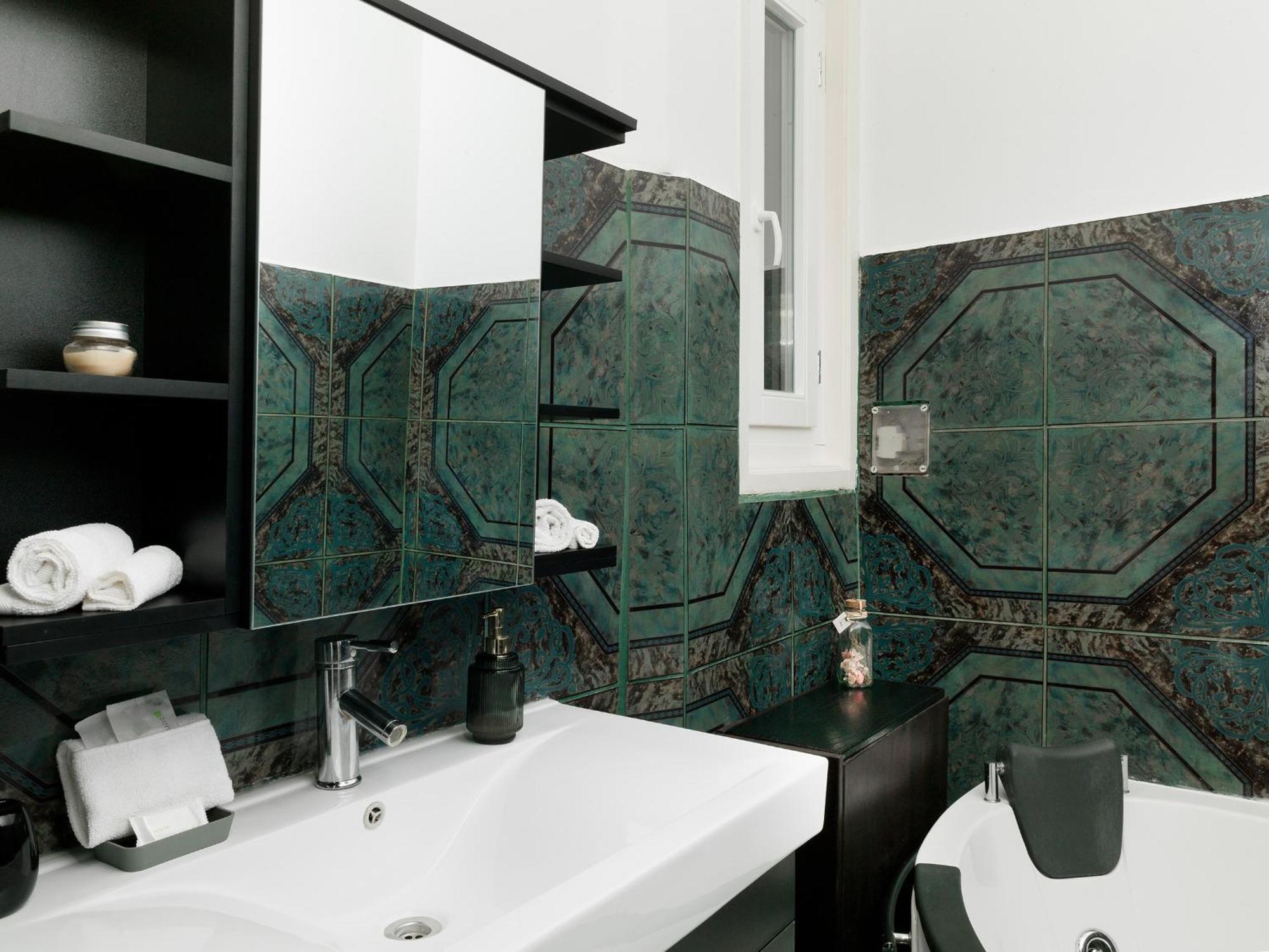 Apartment Black Baron *